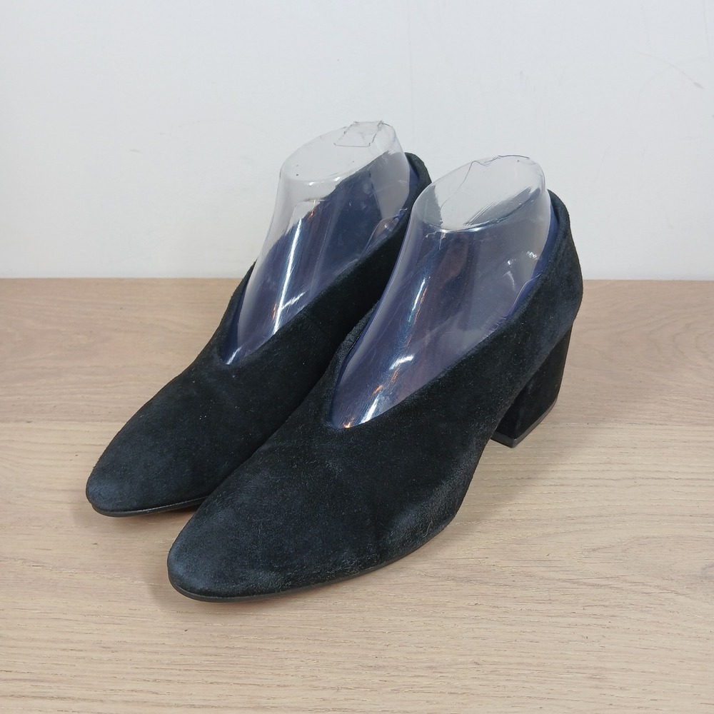 Vagabond Shoemakers Pumps Womens 38 Black Suede V-Cut Block Heel Pointed Toe